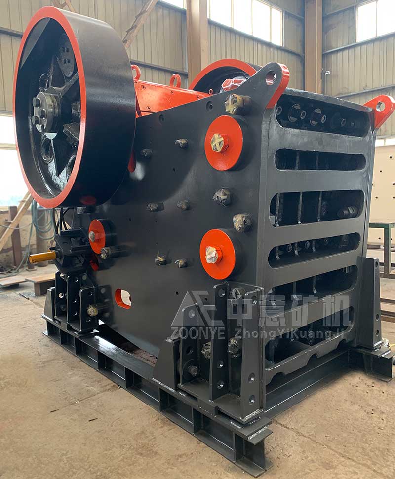 CJ型顎式破碎機(jī)無(wú)焊接更耐用