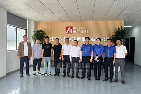 浙江溫州年處理量60萬噸建筑裝修垃圾回收再利用現(xiàn)場，綜合利用率可達百分百